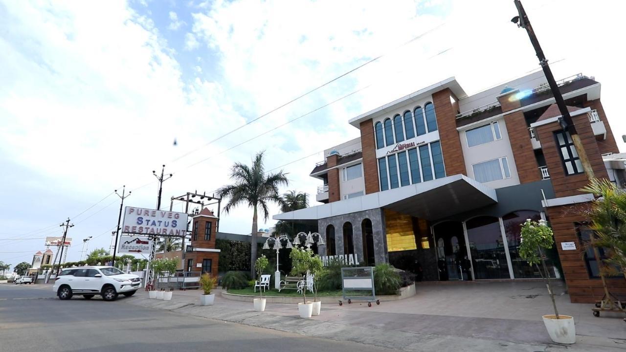 The Imperial Grand Hotel Ujjain Ngoại thất bức ảnh